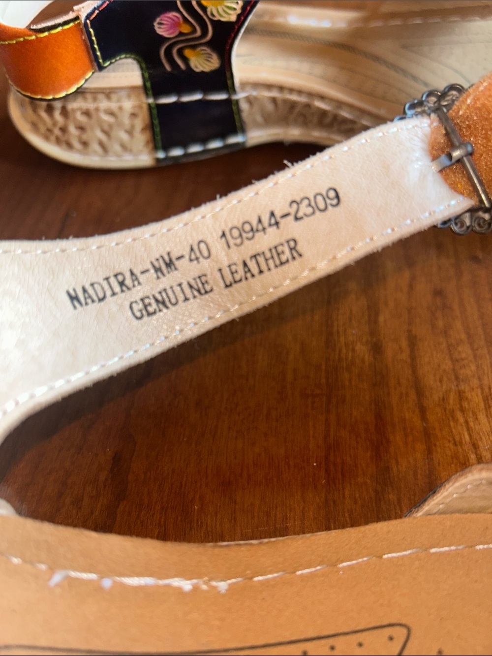 Women's Floral Multi-Color Leather Sandals - Picture 6 of 7
